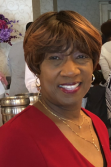 Board Member Carolyn Custard